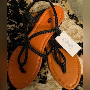 NWT Size 10 Rekayla Sandal